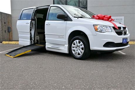 2014 Dodge Grand Caravan SE Mobility Handicap Van