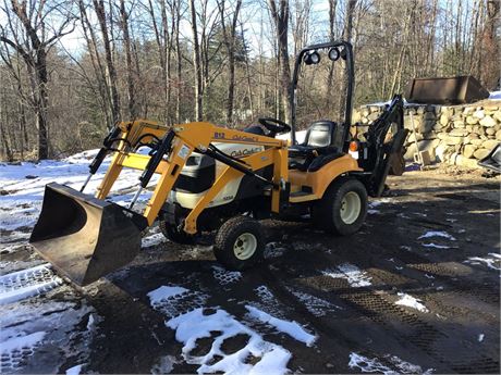 Cub Cadet 5254 TLB with accessories